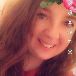 Meet your Posher, Mia